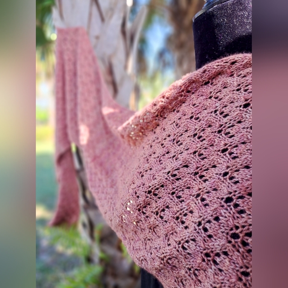 Hand Crafted OOAK Classic Exquisite Contemporary Wool Rosewood Knit Scarf - Picture 4 of 16